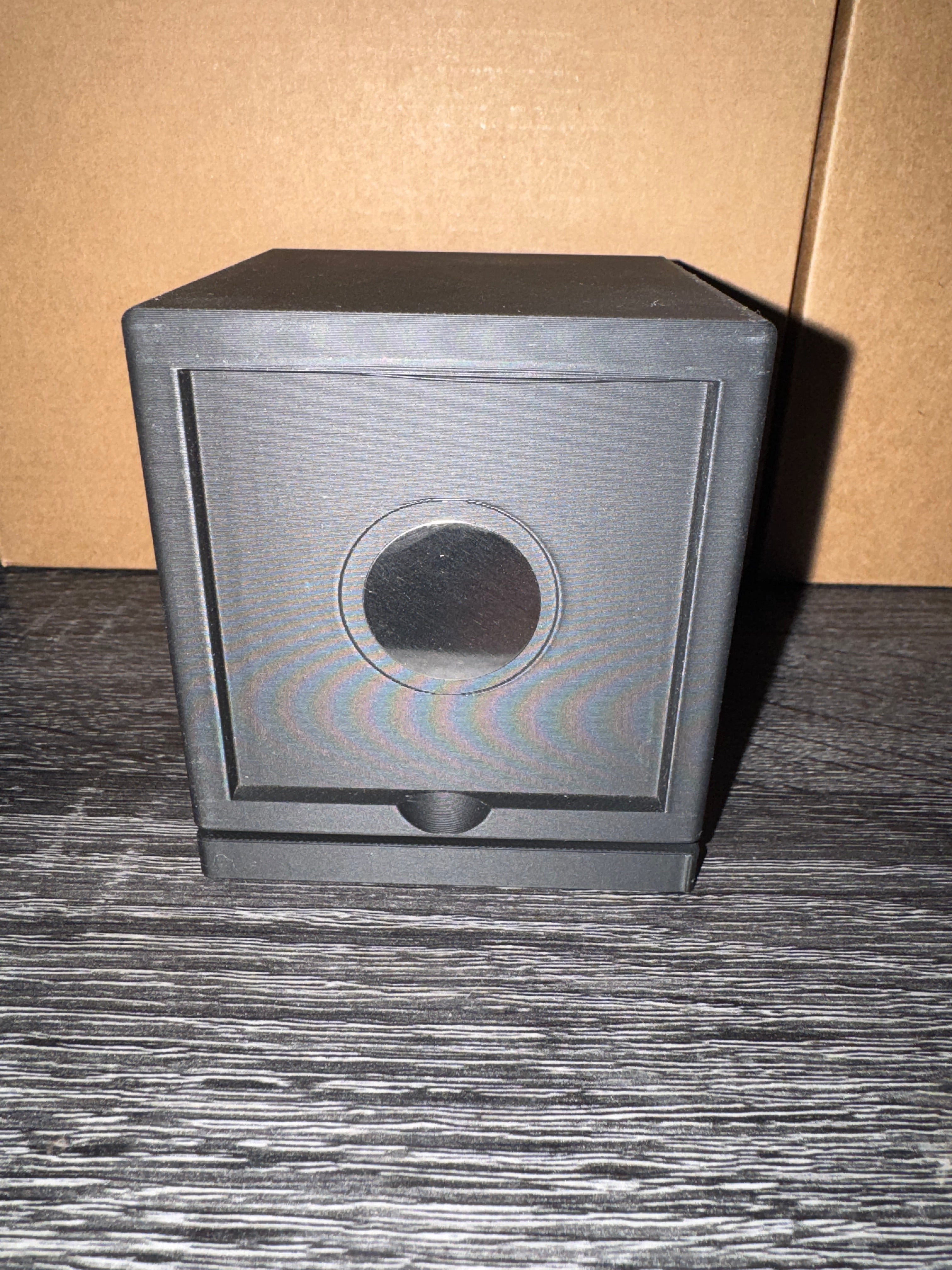 Spinning Magnet Cube & 4 - 2.5” Magnet Bundle
